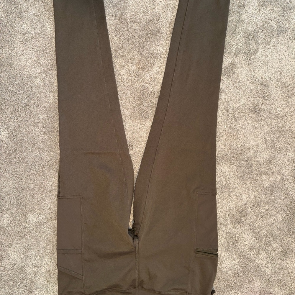 Carhartt Women’s Force Leggings - 3 for 1 - Burgundy, Khaki, Gray - Picture 8 of 9